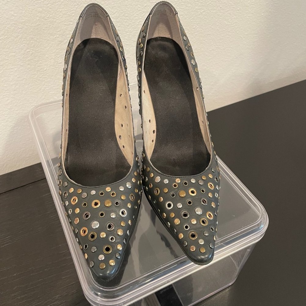 Luciana Gray Leather Pumps - Size 8.5